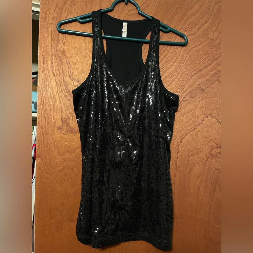 Sleeveless top